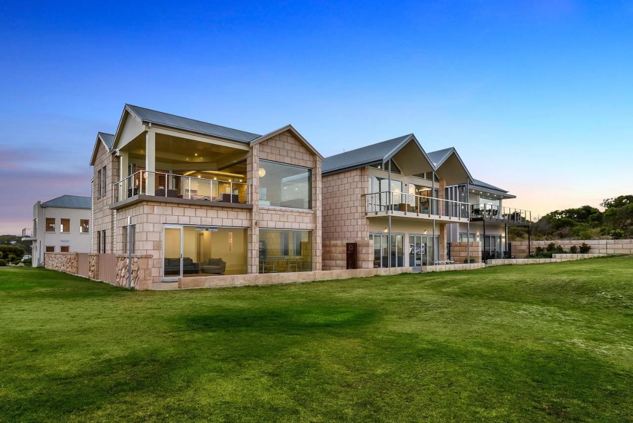 Aloha Waterfront Properties Robe Exteriér fotografie