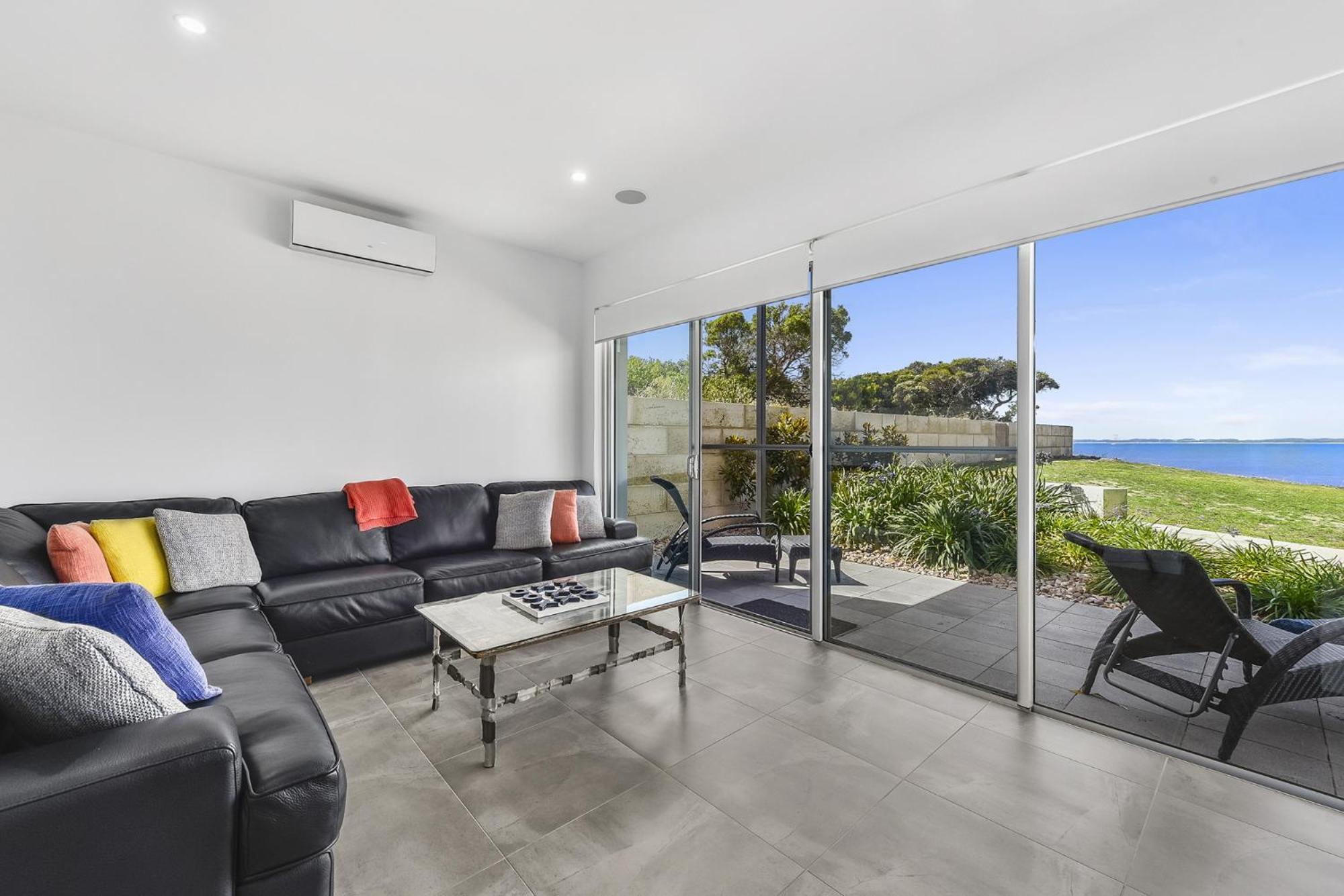 Aloha Waterfront Properties Robe Pokoj fotografie