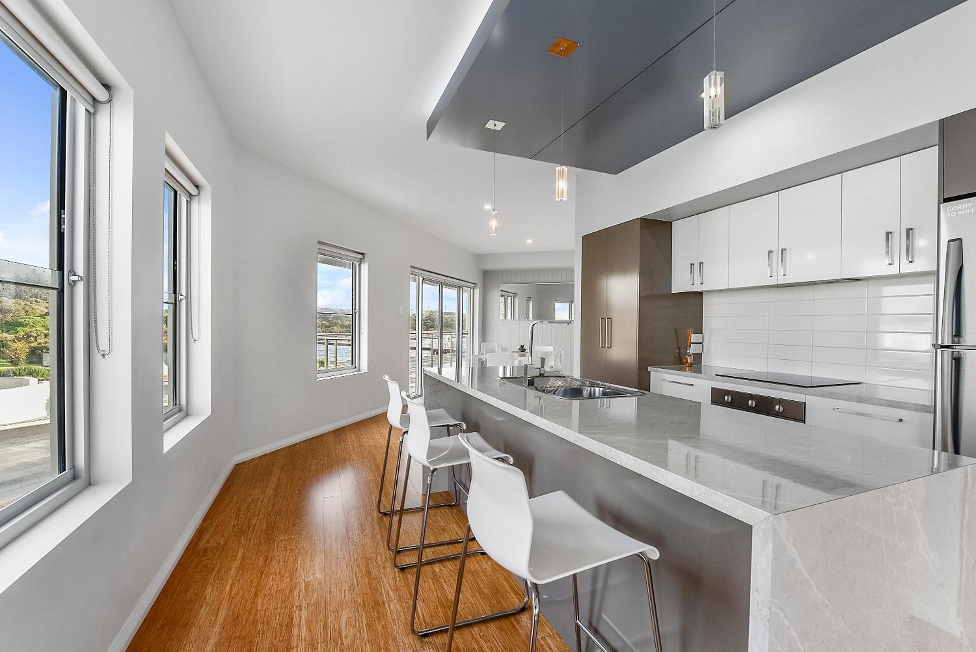 Aloha Waterfront Properties Robe Pokoj fotografie