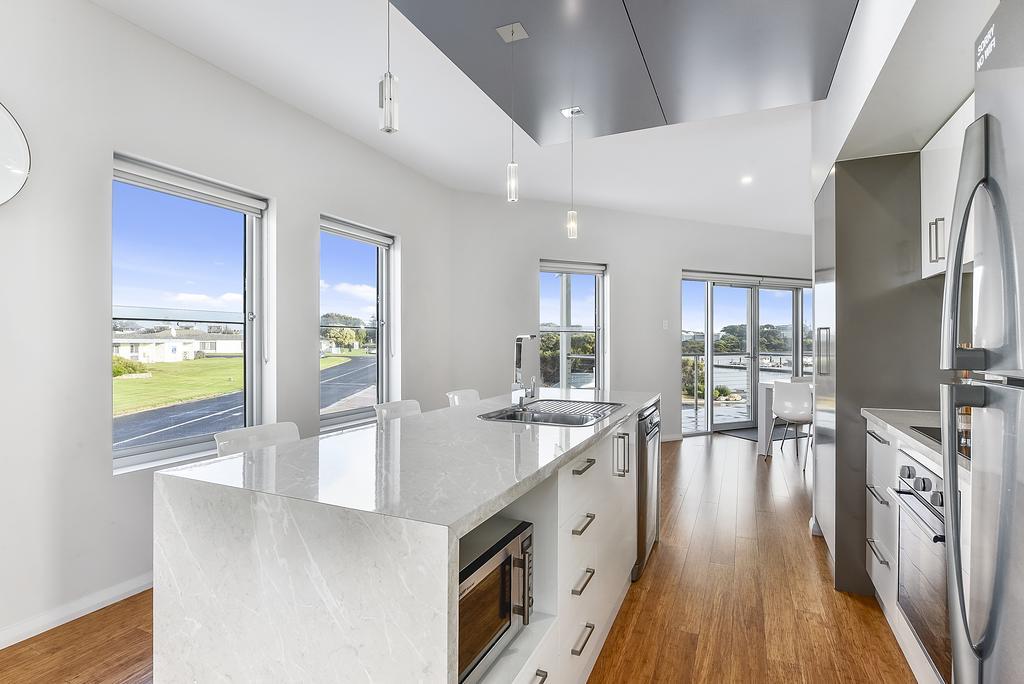Aloha Waterfront Properties Robe Exteriér fotografie