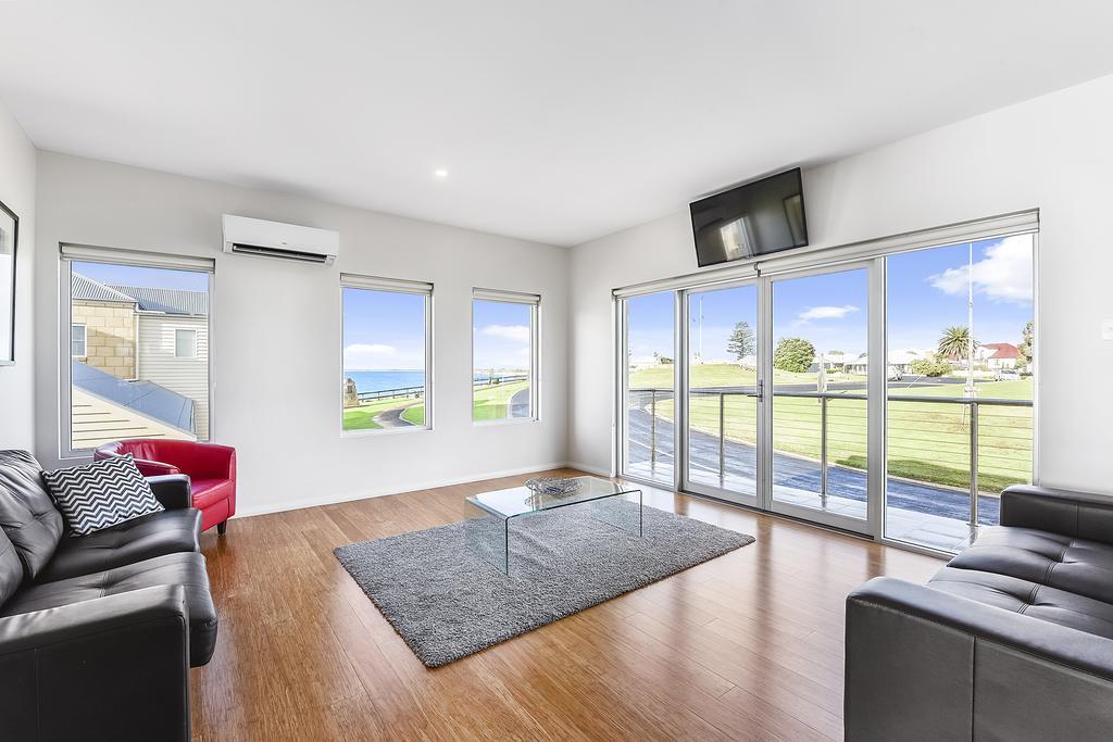 Aloha Waterfront Properties Robe Exteriér fotografie